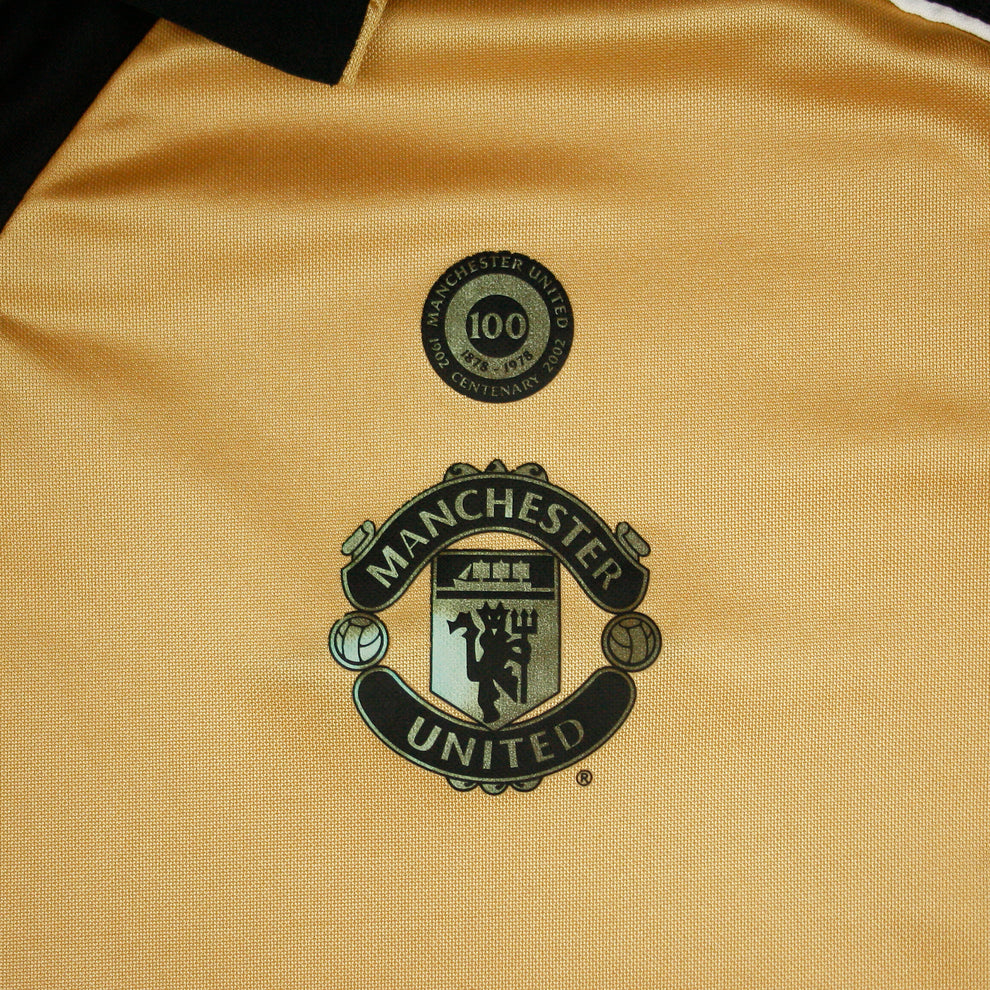 Manchester United 01/02 Kit