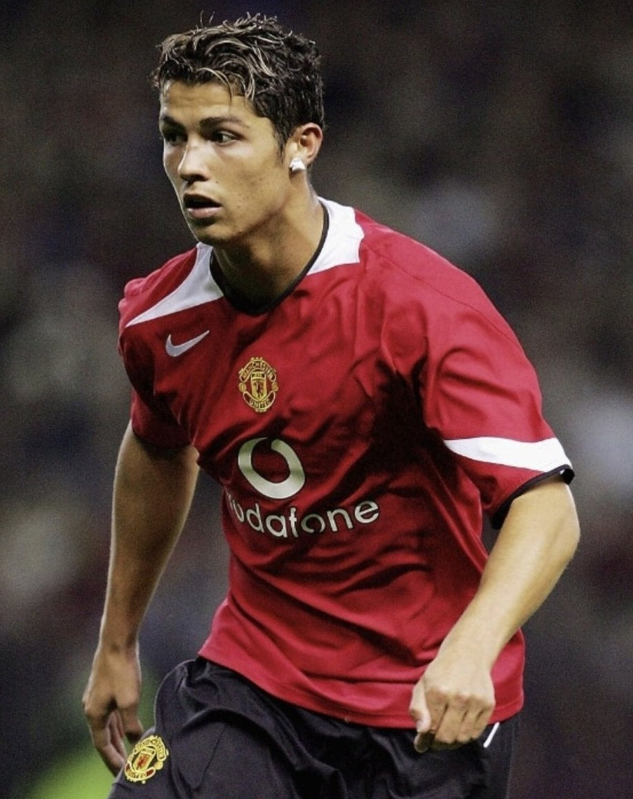 Manchester United 04/06 Home Kit