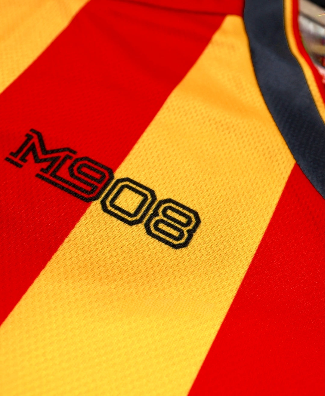 Lecce 24/25 Home Kit