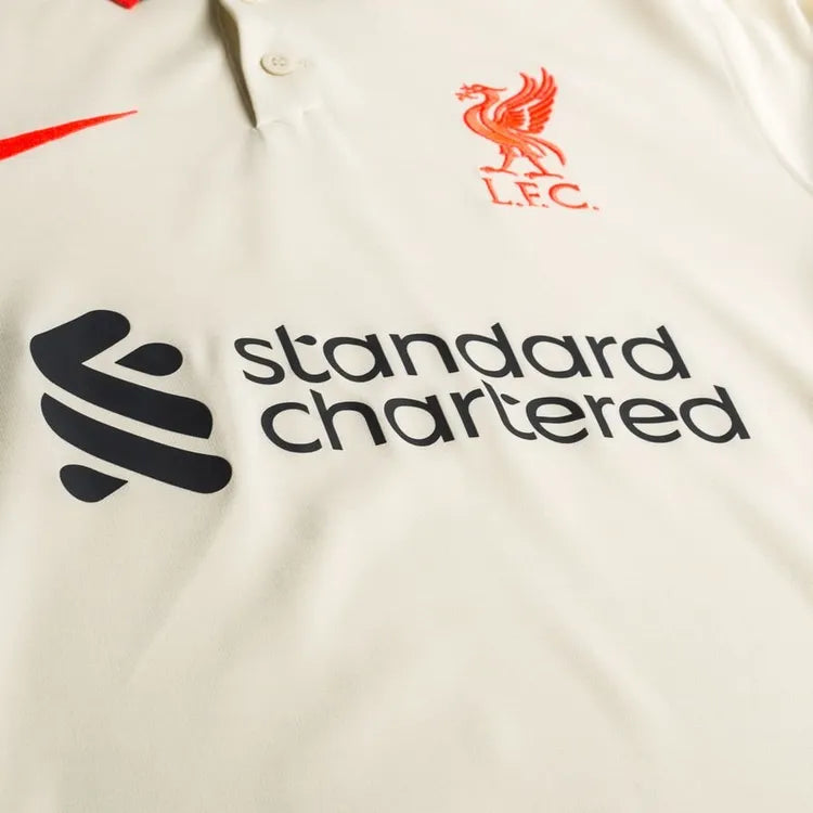 Liverpool 21/22 Away Jersey
