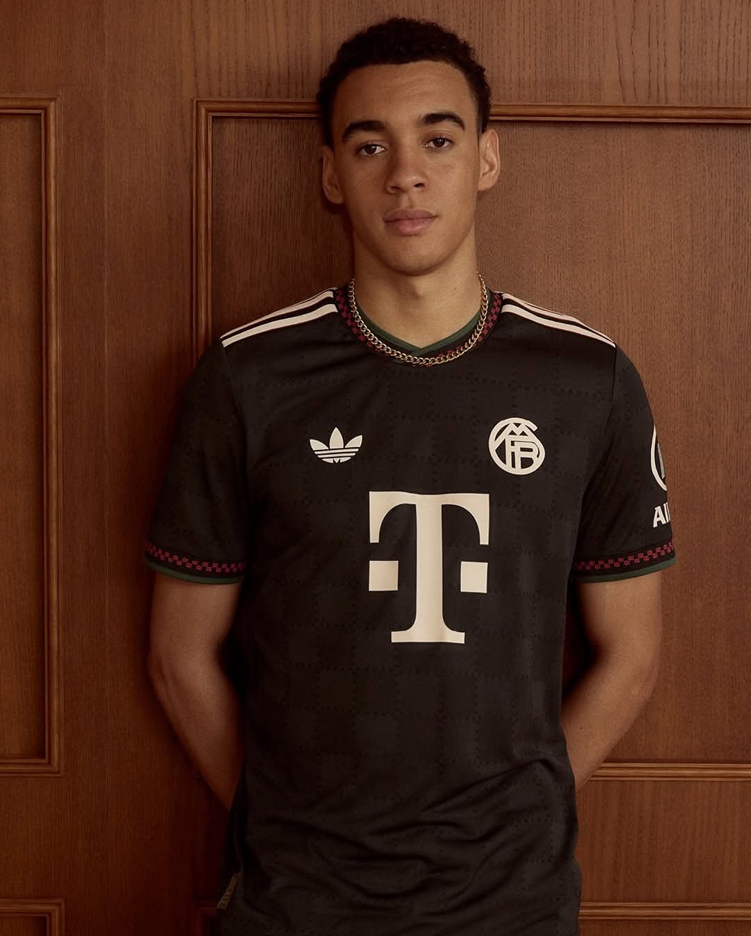 Bayern Munich 25/26 Third Kit