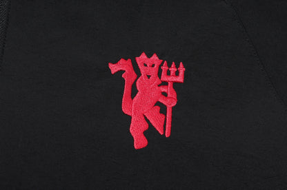 24/25 Manchester United Tracksuit