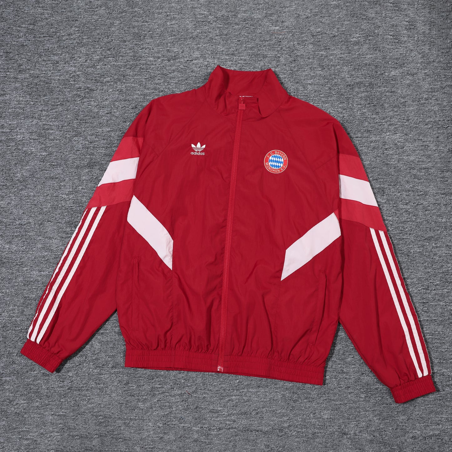 24/25 Bayern Munich Tracksuit