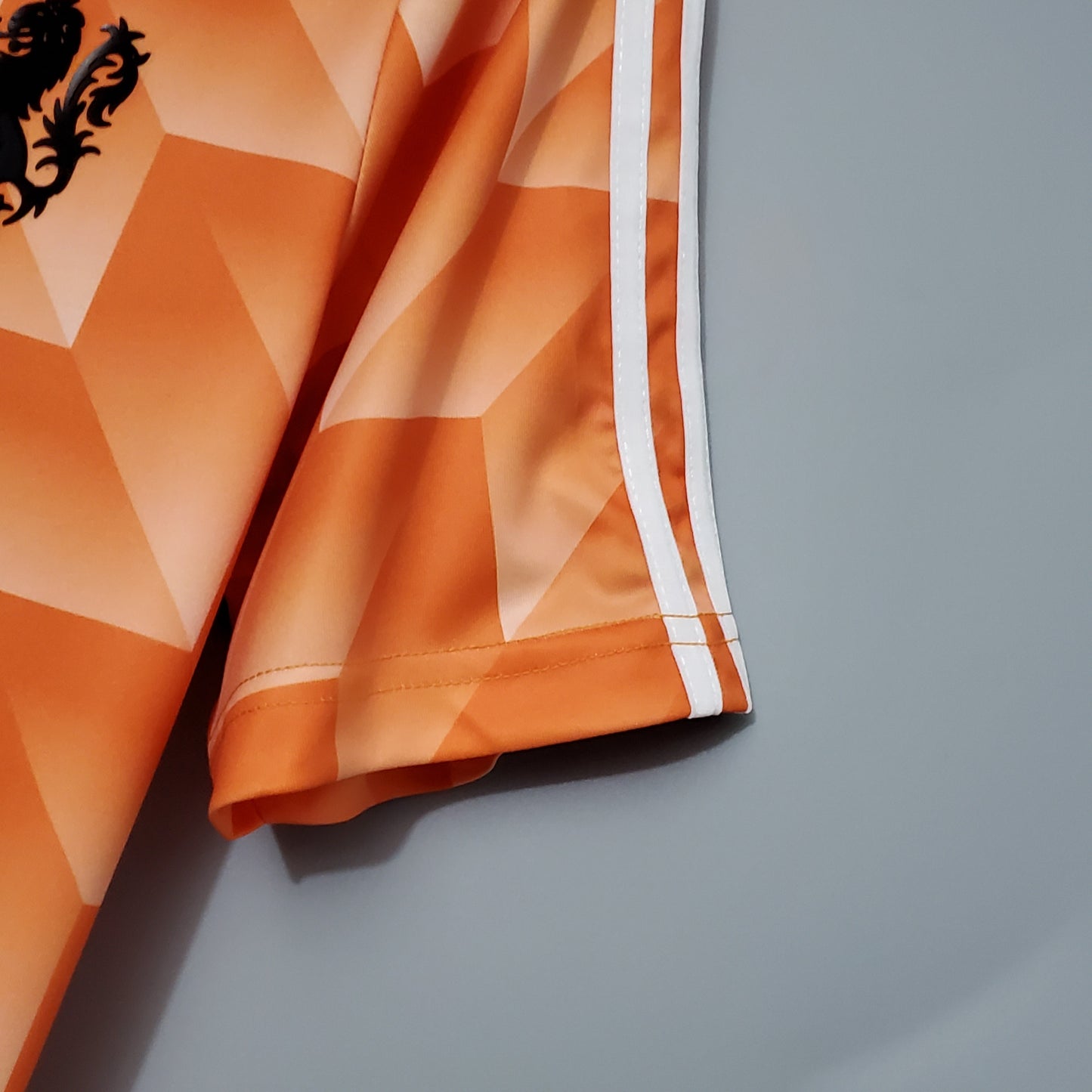 Retro 1988 Holland Home