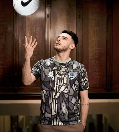 England X Palace 26/27 kit