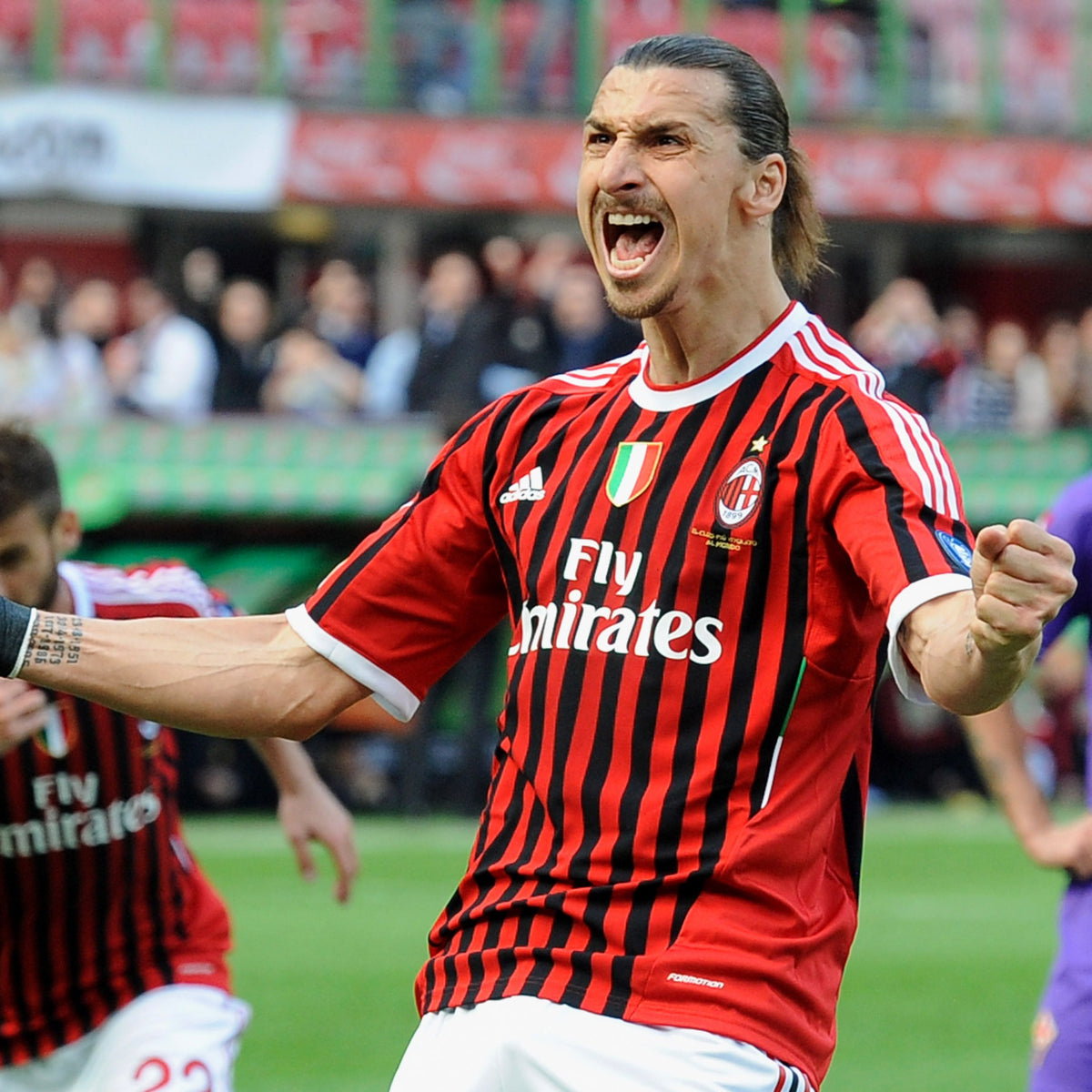 Ibrahimovic 2011-12 AC Milan Home Shirt