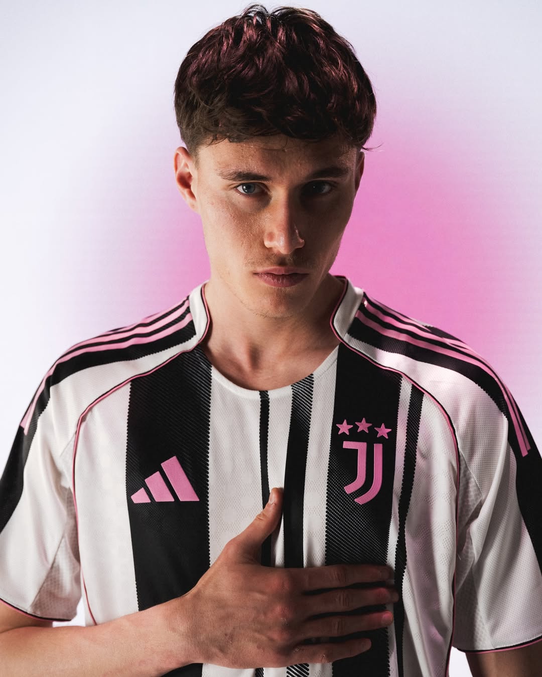 Juventus 25/26 Home Jersey