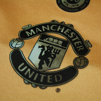 Manchester United 01/02 Kit