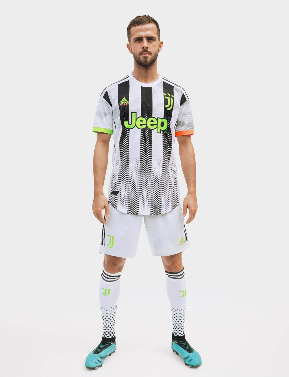 Juventus Fouth Kit 18/19