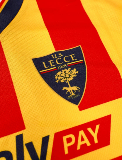 Lecce 24/25 Home Kit