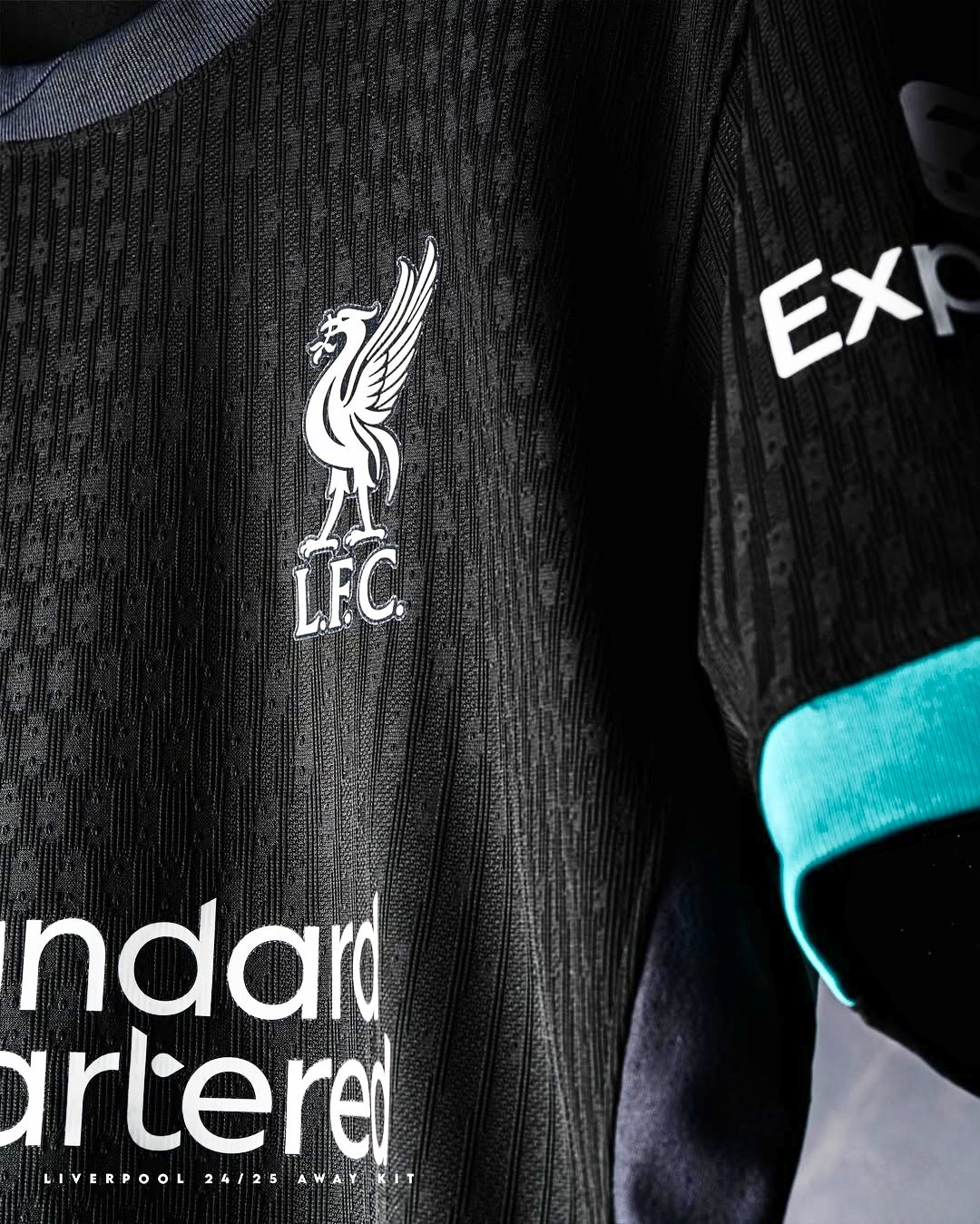 Liverpool 24/25 Away Jersey